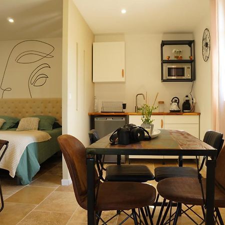 La Suite Du Mas Lauseta - Clim Et Park เอก-มอร์ต ภายนอก รูปภาพ
